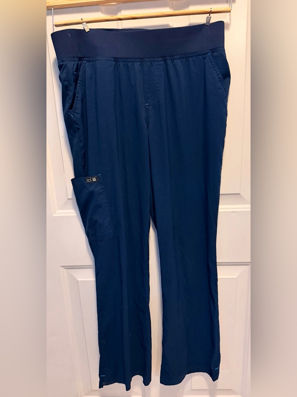 koi Women's Cargo Scrub Pants in Navy